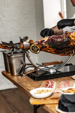 Jamon Serano Station