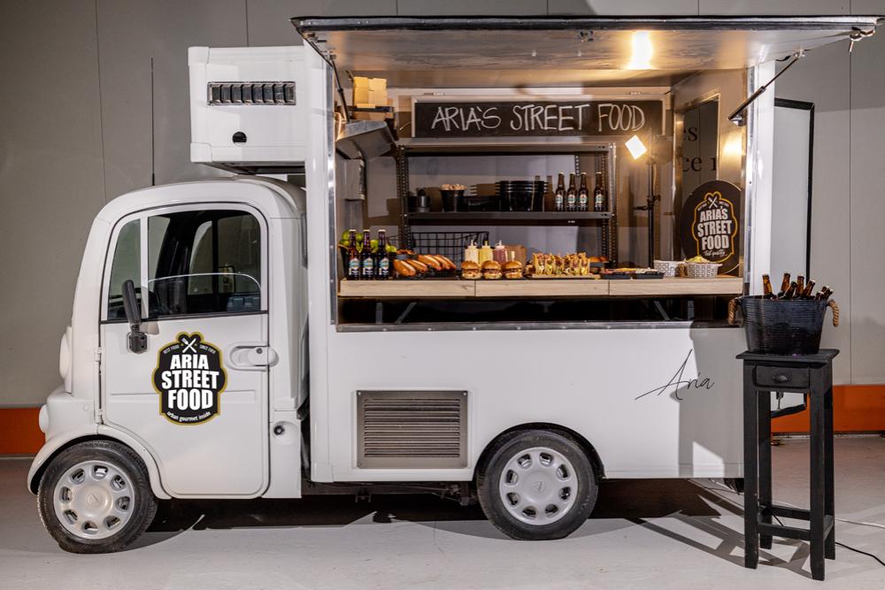 Mobile Food Truck - Image 8