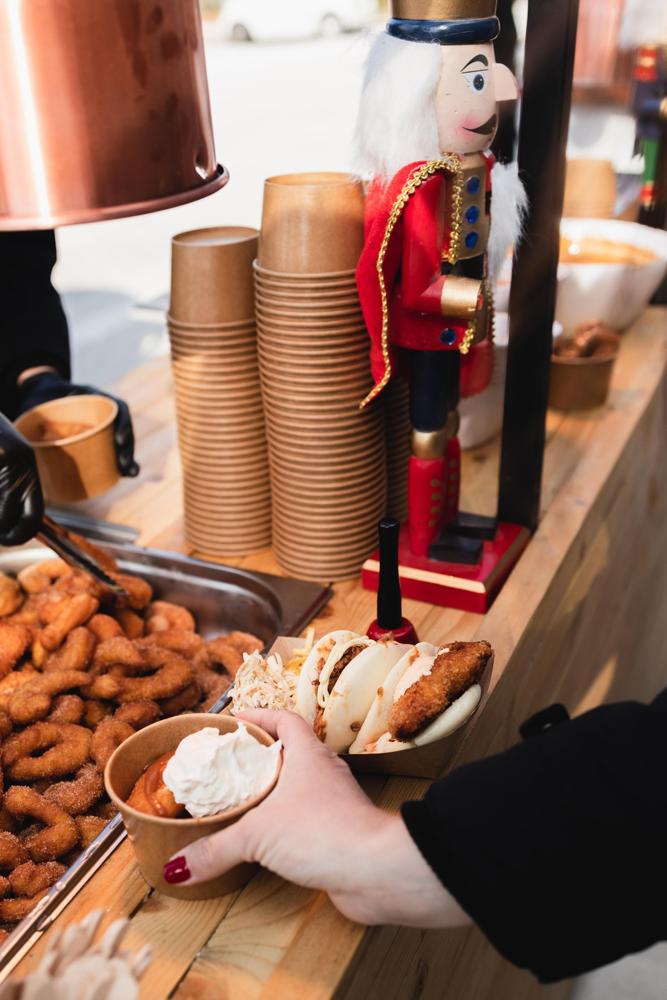 Χριστουγεννιάτικο Street Food Event στο Αεροδρόμιο