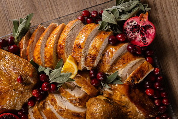 To κόψιμο της γαλοπούλας βήμα-βήμα To κόψιμο της γαλοπούλας βήμα-βήμα