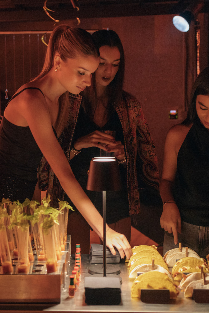 Πάρτι στον Κεραμικό