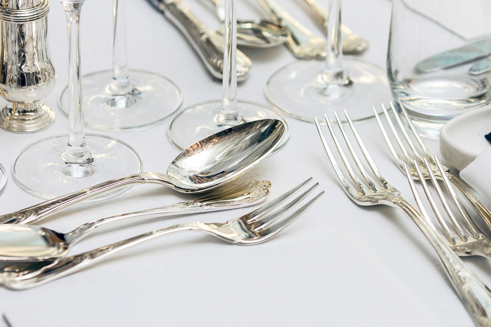 The art of dining. Το savoir vivre του καλέσματος! The art of dining. Το savoir vivre του καλέσματος!