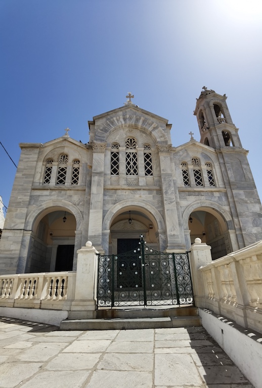 Οι ωραιότερες εκκλησίες στη Τήνο για τον γάμο των ονείρων σας Οι ωραιότερες εκκλησίες στη Τήνο για τον γάμο των ονείρων σας