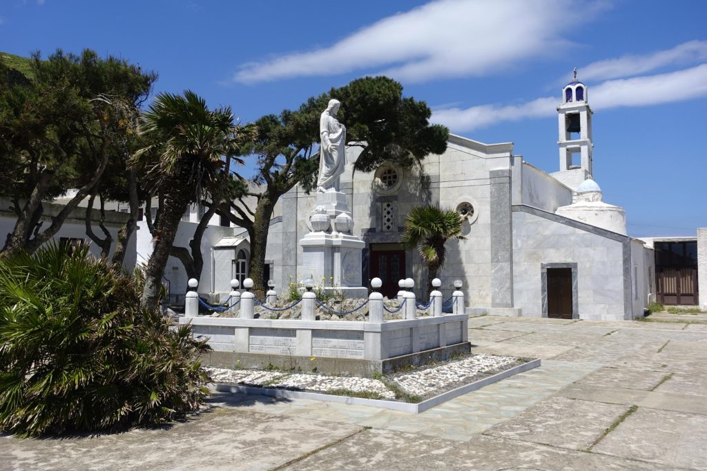 Οι ωραιότερες εκκλησίες στη Τήνο για τον γάμο των ονείρων σας Οι ωραιότερες εκκλησίες στη Τήνο για τον γάμο των ονείρων σας