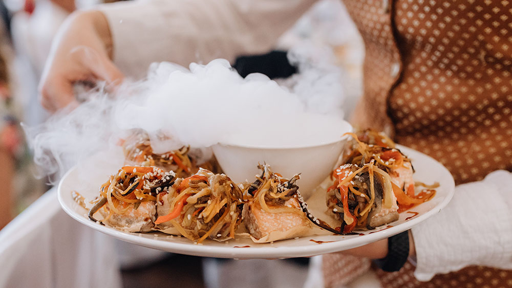 8 wedding catering trends για το 2026