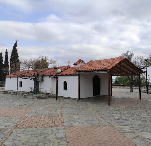 Εκκλησάκια για γάμο στην Αττική, με προαύλιο